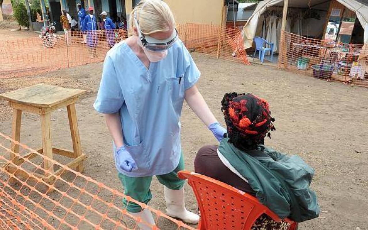 Στους 887 οι νεκροί από τον ιό Έμπολα στη Δυτική Αφρική