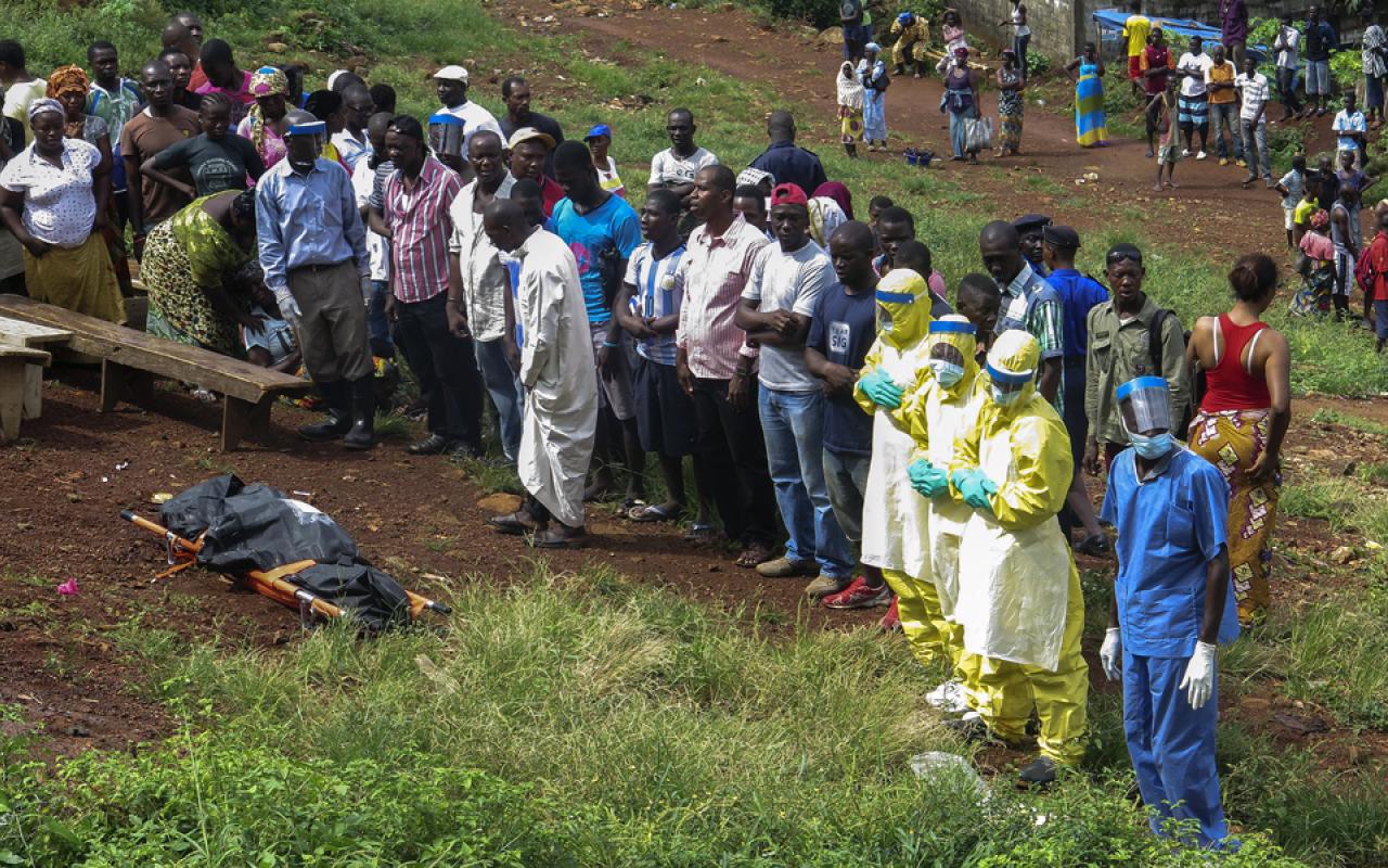 Στους 7.000 οι νεκροί από τον ιό Έμπολα στη Δυτική Αφρική