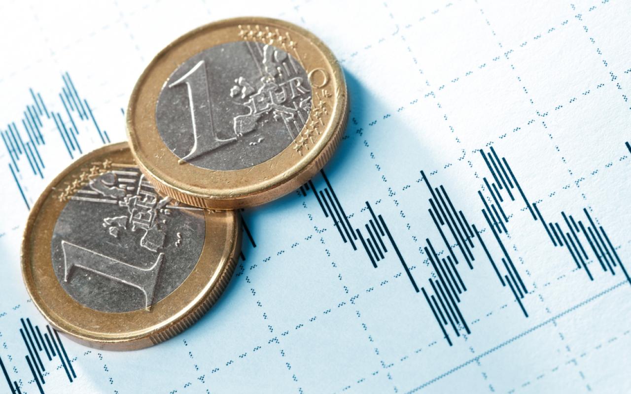 Τα πολιτικά θεμέλια του ευρώ εξασθενούν, προειδοποιεί αξιωματούχος της ΕΚΤ