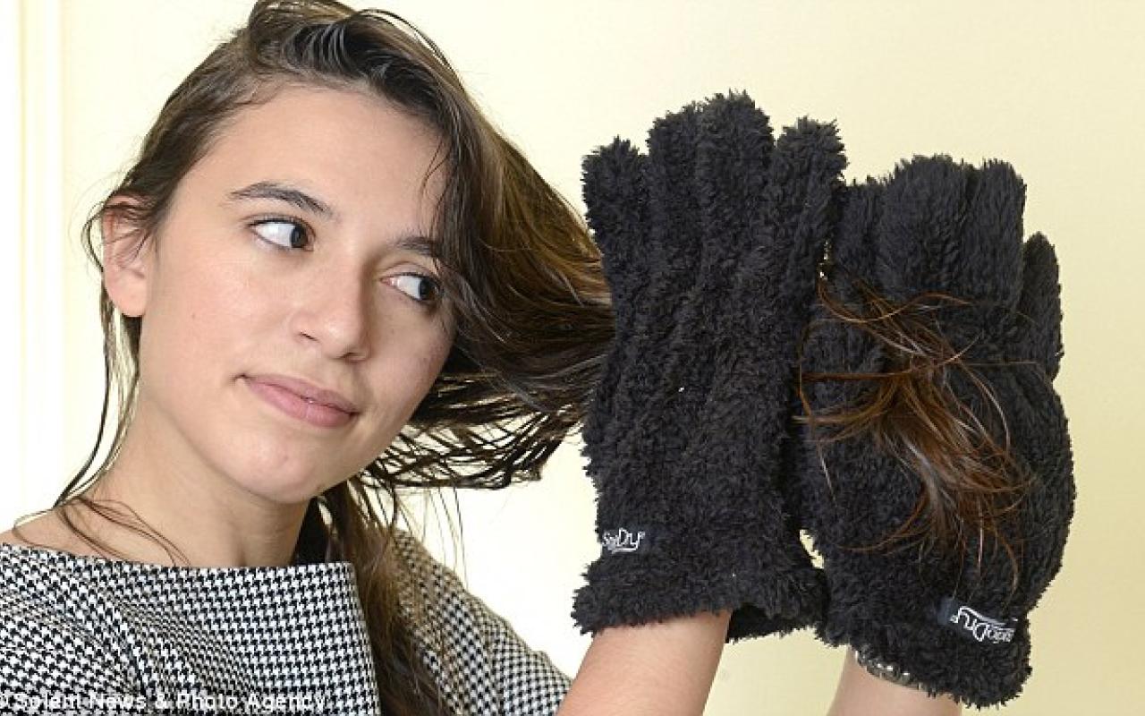 Τα γάντια που θα ... στεγνώνουν τα μαλλιά σου!