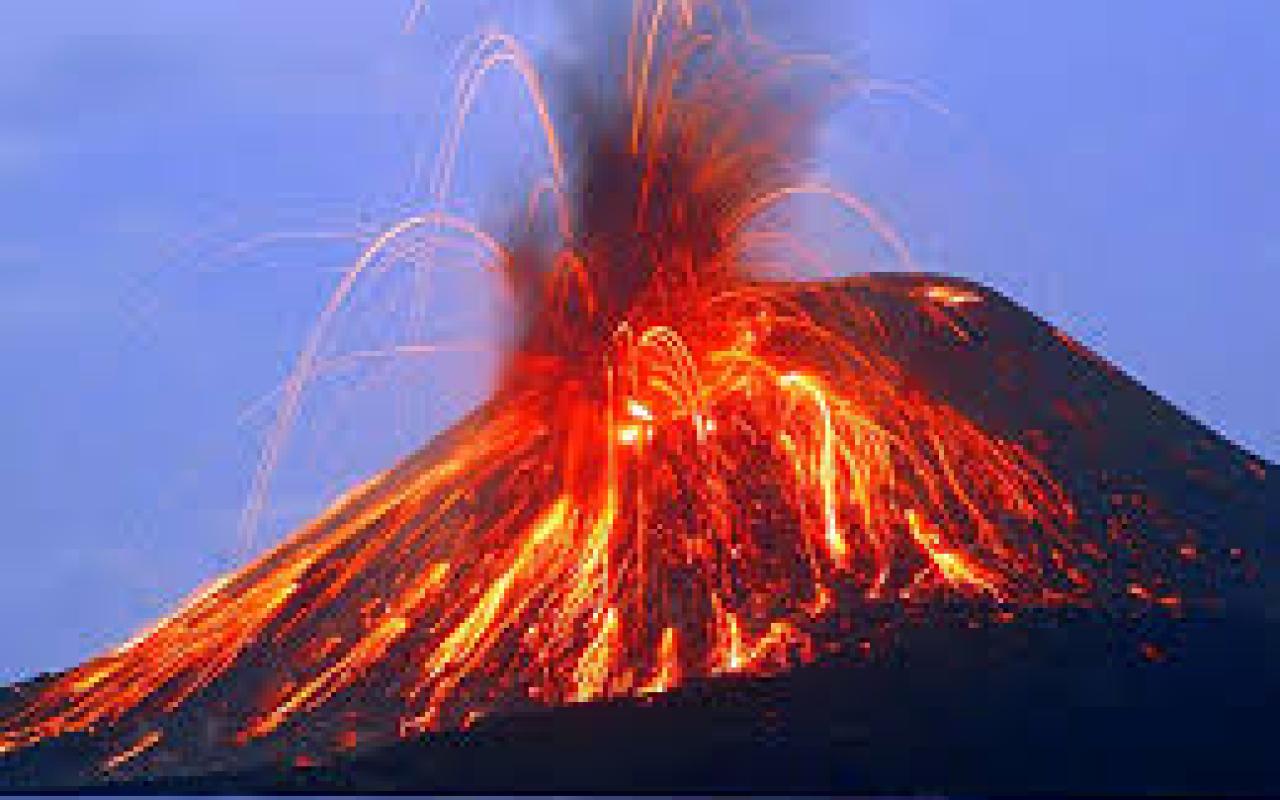 Ανενεργό ηφαίστειο εξερράγη 50 φορές σε μία νύχτα