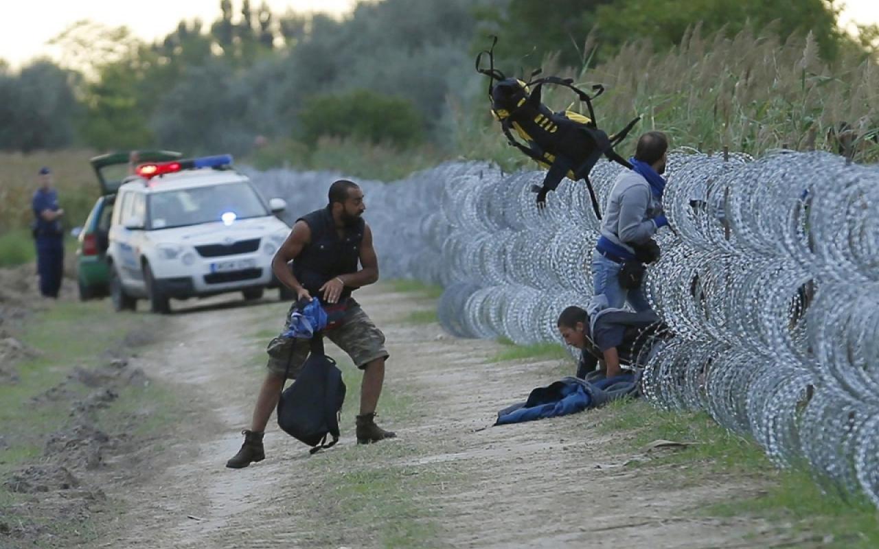 image.adapt_.960.high_.hungary_border_refugees_02a.jpg