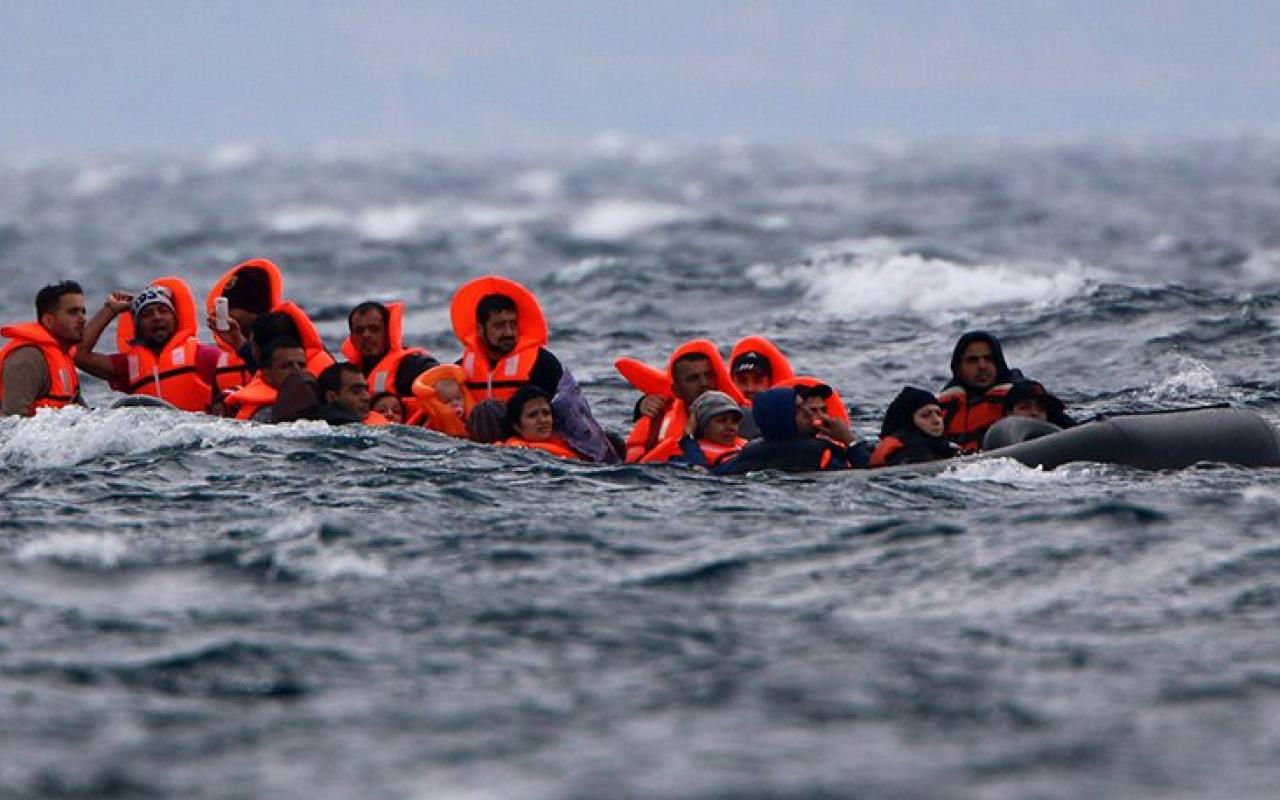 μετανάστες βάρκα