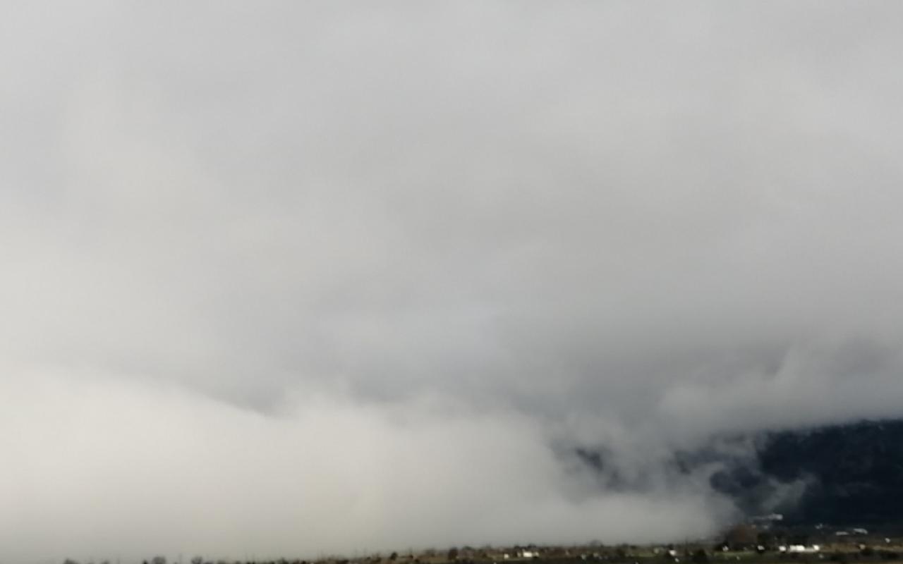 Πυκνή ομίχλη καλύπτει το Οροπέδιο Λασιθίου