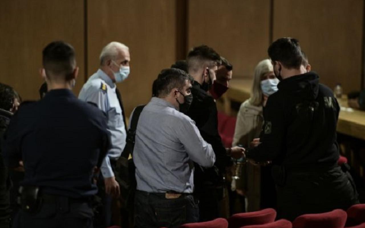 Δίκη Χρυσής Αυγής: Συνελήφθη μέσα στο δικαστήριο ο Ματθαιόπουλος και άλλοι καταδικασθέντες