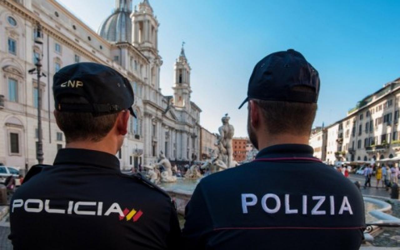 ιταλικη αστυνομια