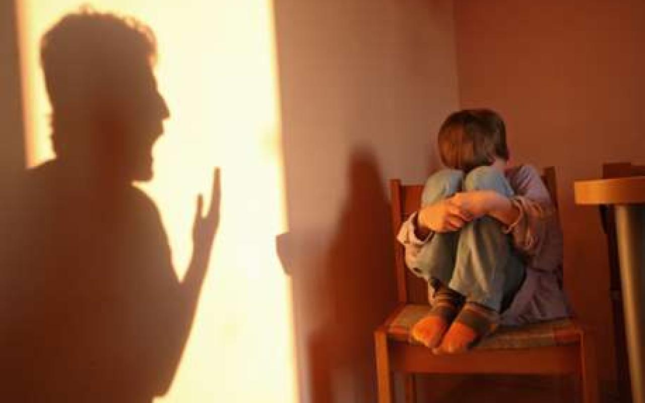 Στη Βουλή το νομοσχέδιο για τη καταπολέμηση της σεξουαλικής κακοποίησης παιδιών