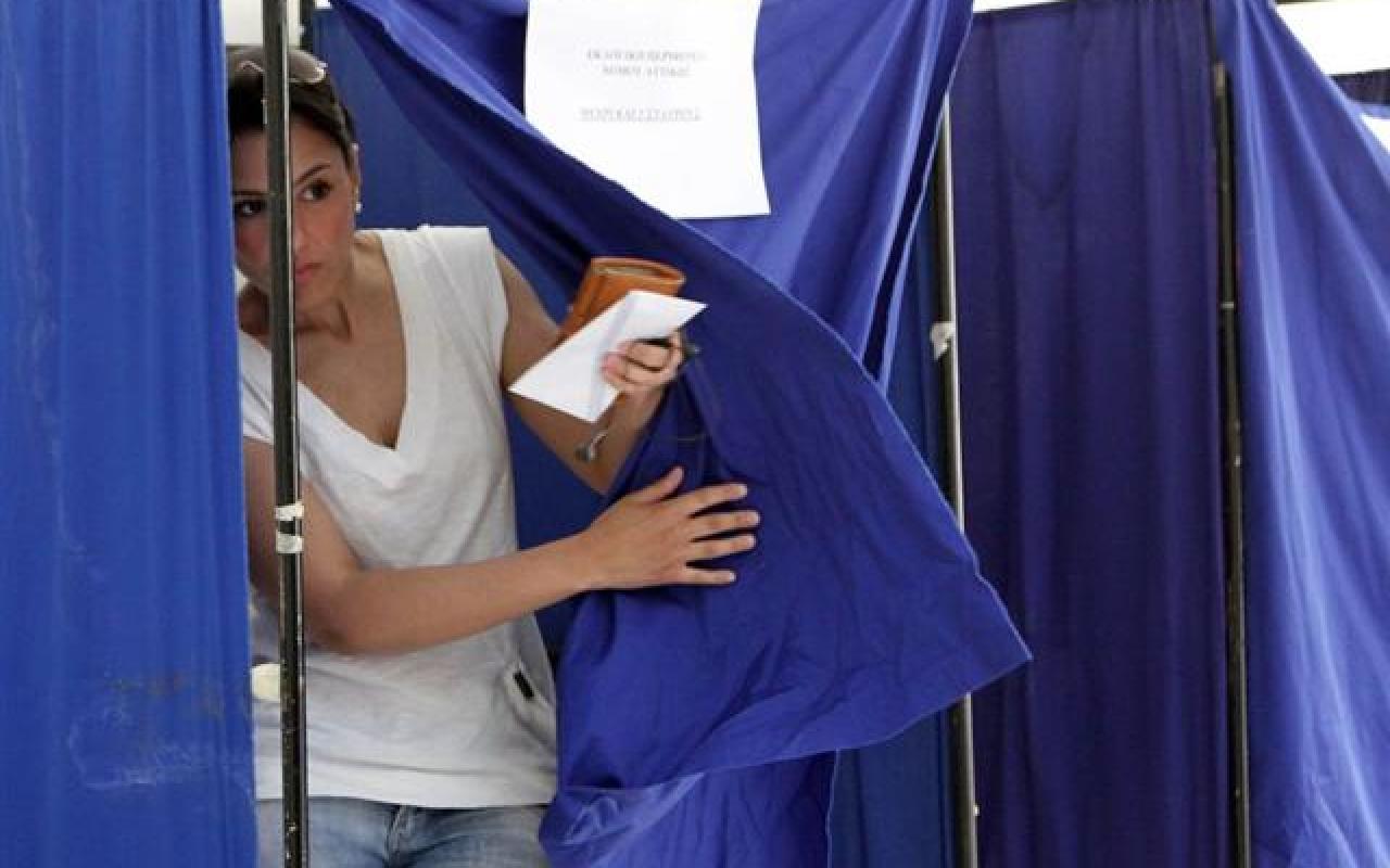 Δημοσκόπηση MRB: Σημαντικό προβάδισμα για τον ΣΥΡΙΖΑ αλλά όχι στις πρόωρες εκλογές