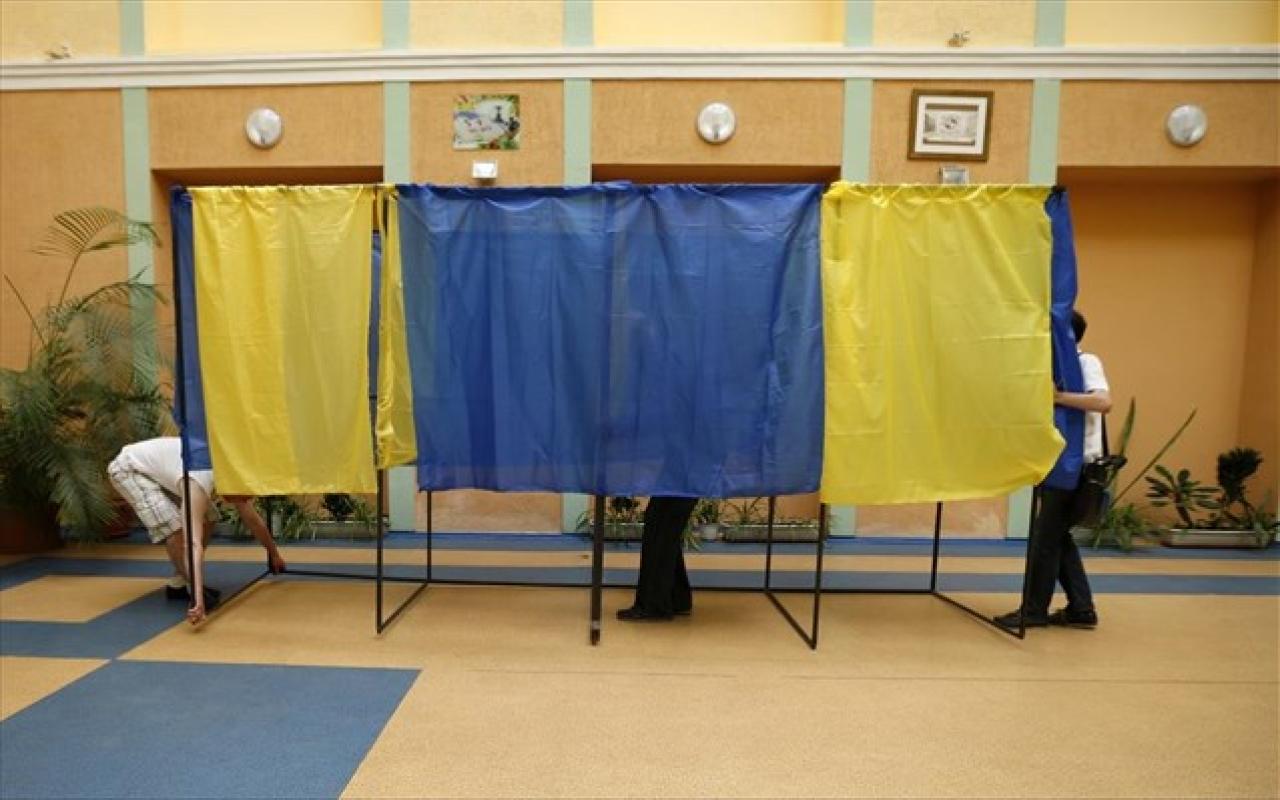 Ουκρανία: Στις κάλπες προσέρχονται οι πολίτες της χώρας για να εκλέξουν το νέο πρόεδρο