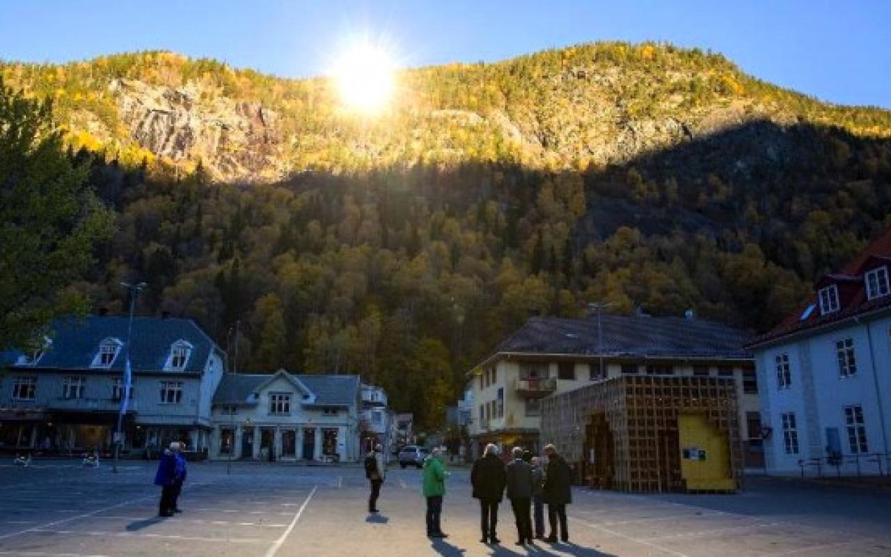 Ήλιος για πρώτη φορά σε χωριό στη Νορβηγία.
