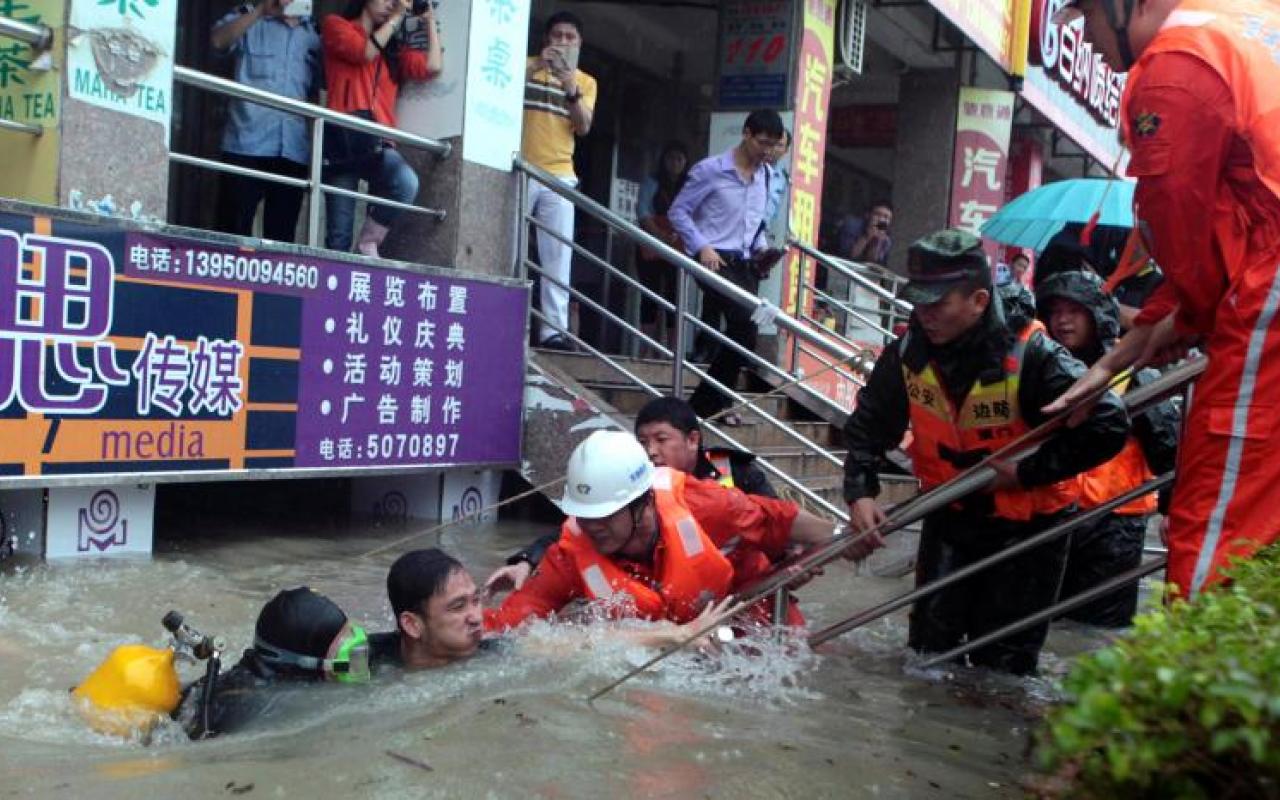 Μεγάλες καταστροφές απο πλημμύρες στη Κίνα