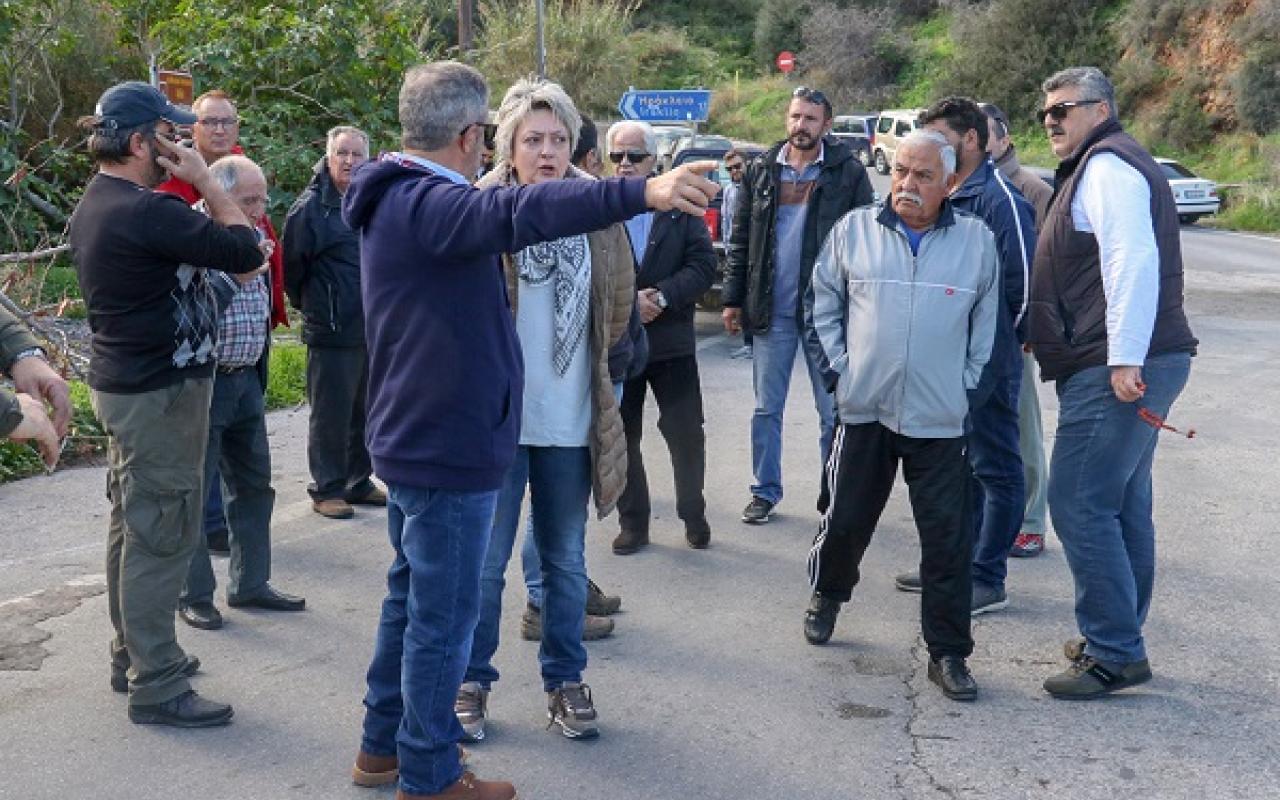 κόμβος Αγίας πελαγίας