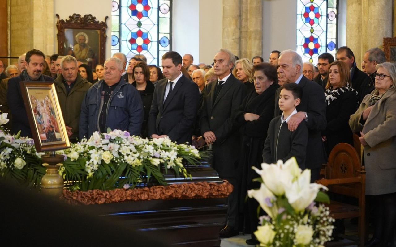 Κηδεία Φίλιππου Λαμπρινού