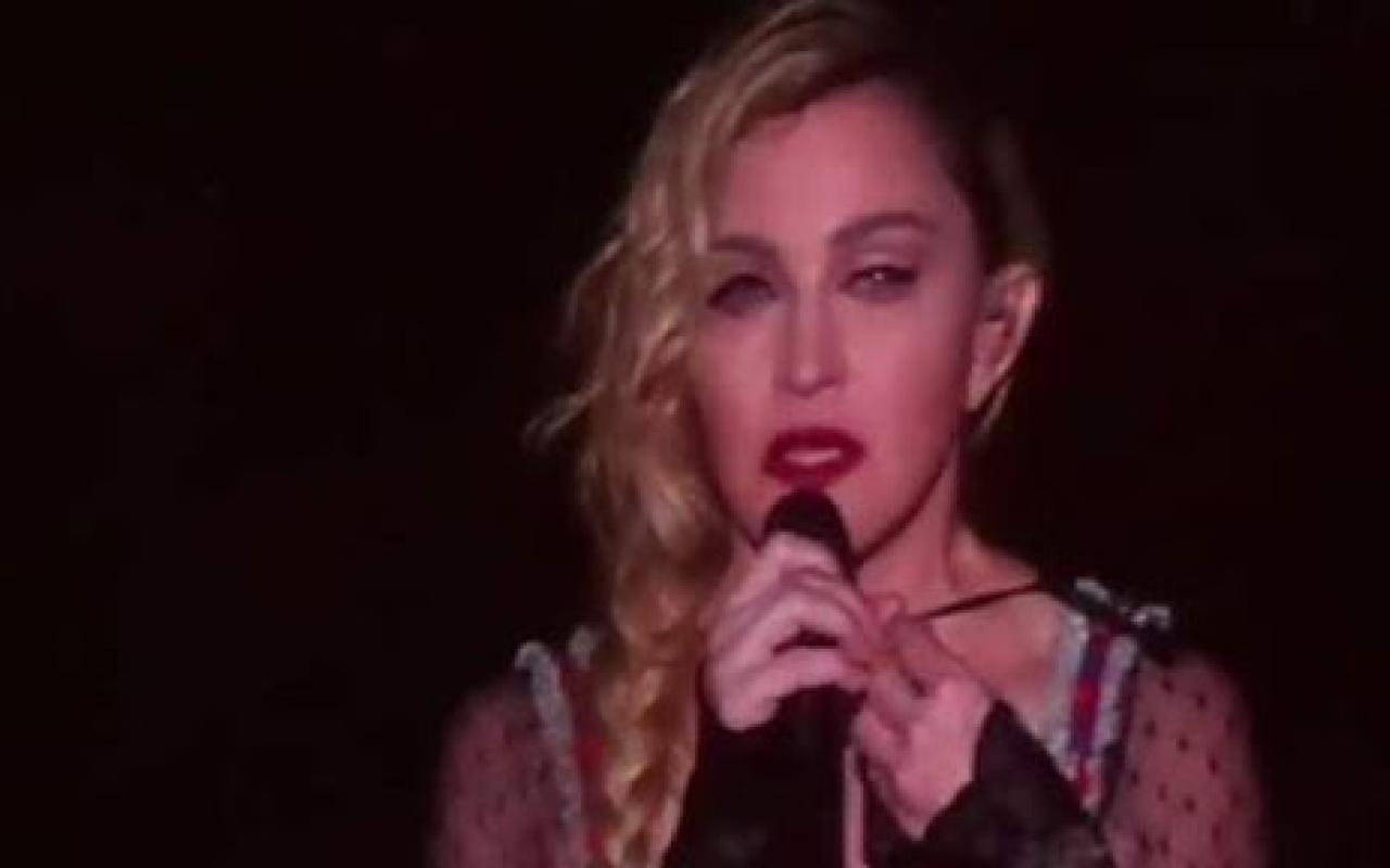 madonna15.11.529.jpg