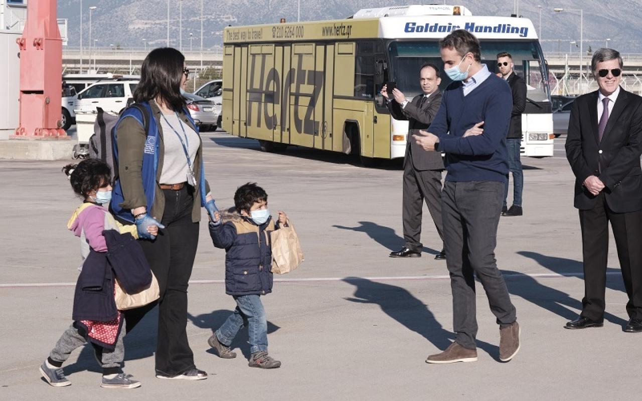 μητσοτάκης αεροδρόμιο πρόσφυγες