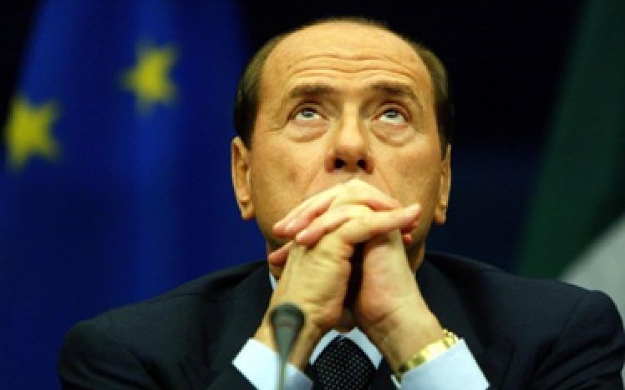 Μπερλουσκόνι : το ευρω θα εξαφανιστεί αν δεν γίνουν μεταρρυθμίσεις στην Ε.Ε.