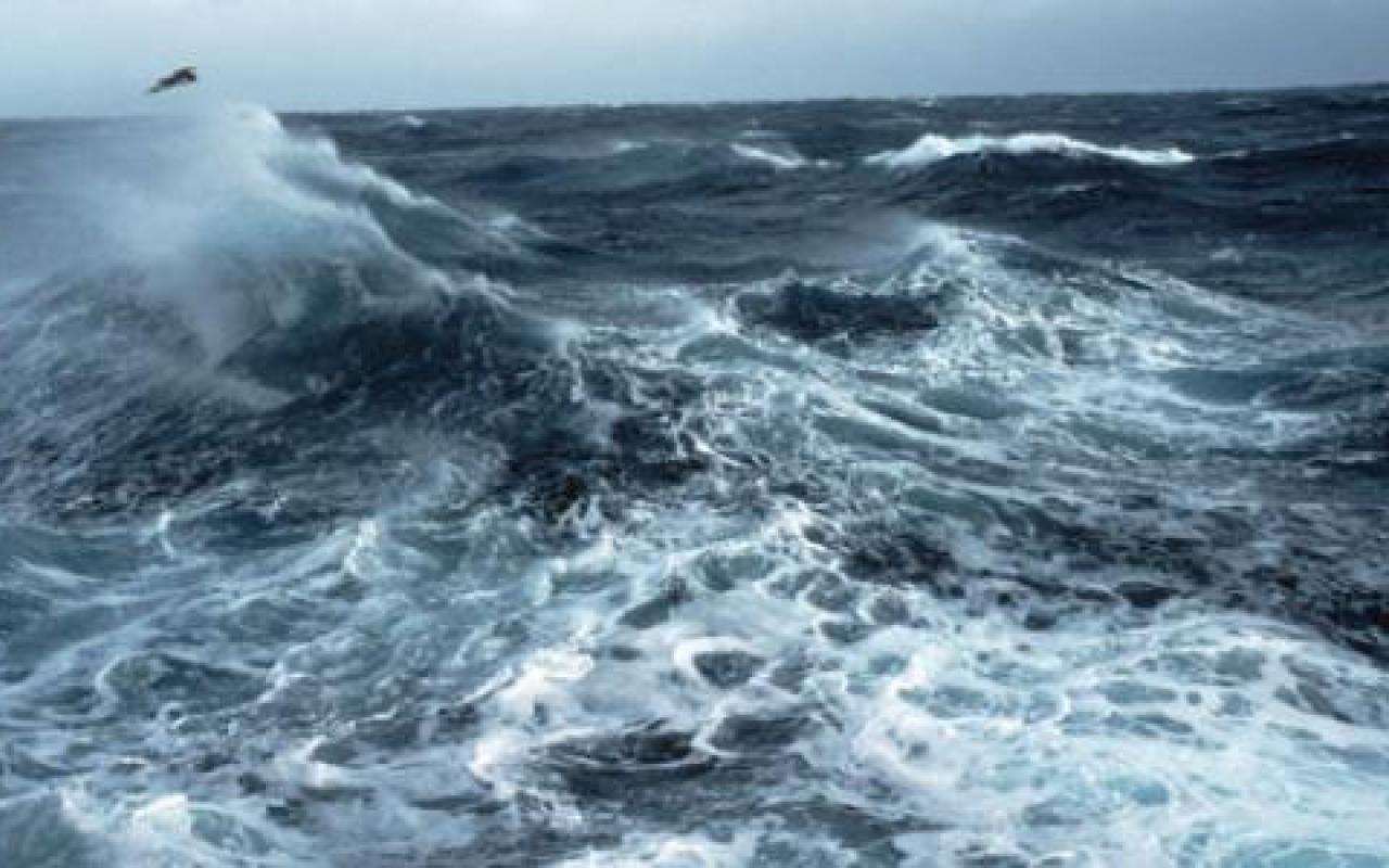 Ο Νότιος Ωκεανός πλήττεται από τους ισχυρότερους ανέμους της τελευταίας χιλιετίας