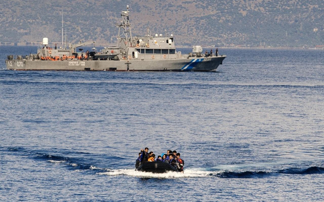 o-refugees-greece-sea-facebook.jpg