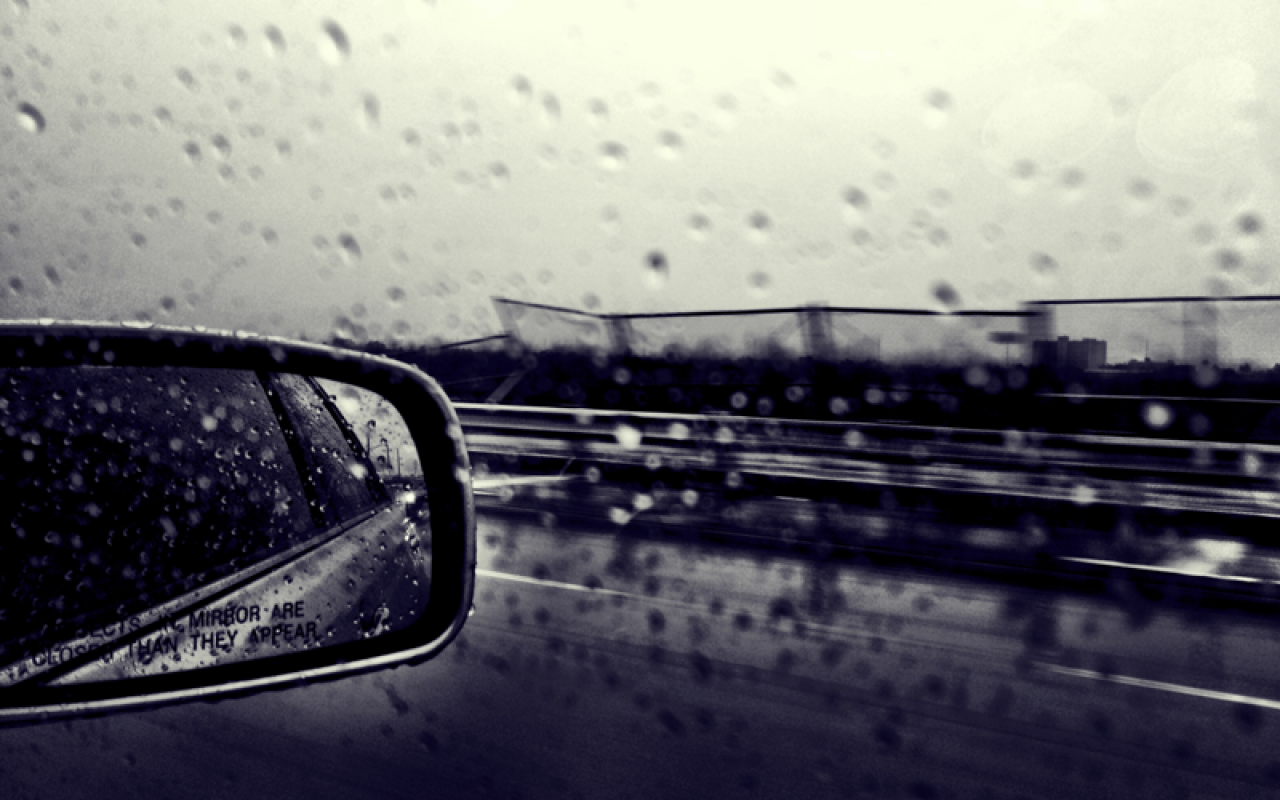 οδηγηση βροχη