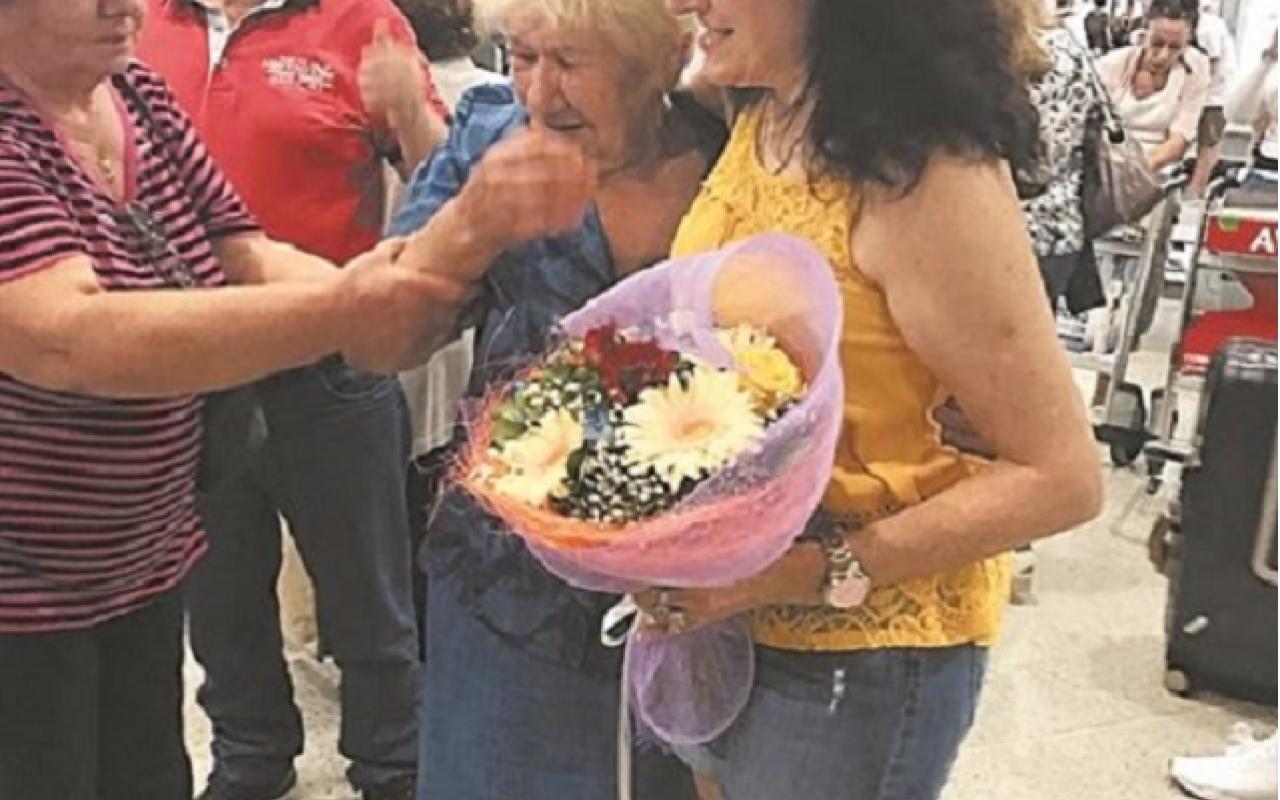 Μάνα και κόρη ξανασμίγουν έπειτα από 59 χρόνια