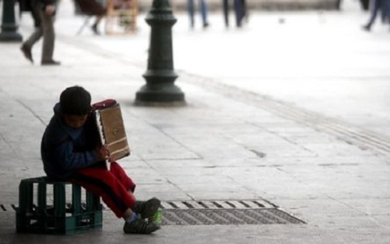 Ισπανία: Ένα στα τρία παιδιά αντιμέτωπο με τον κίνδυνο της φτώχειας