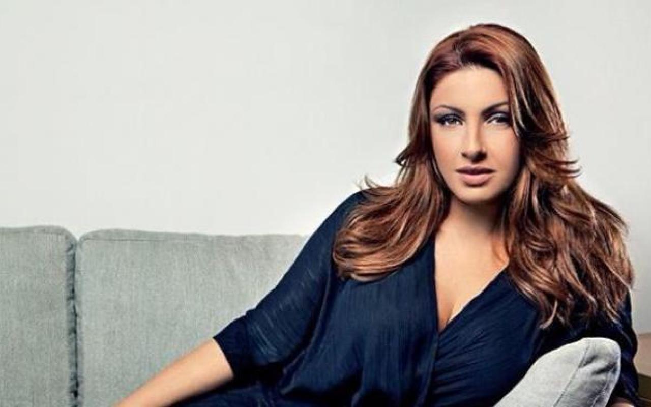 paparizou_h_633_451.jpg