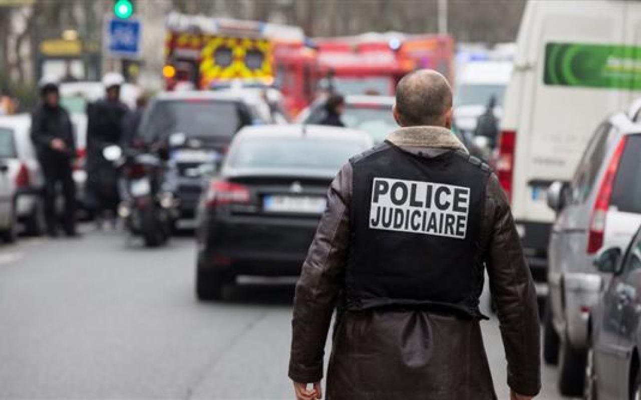 Αυτοκτόνησε αστυνομικός που ερευνούσε την υπόθεση στο Charlie Hebdo