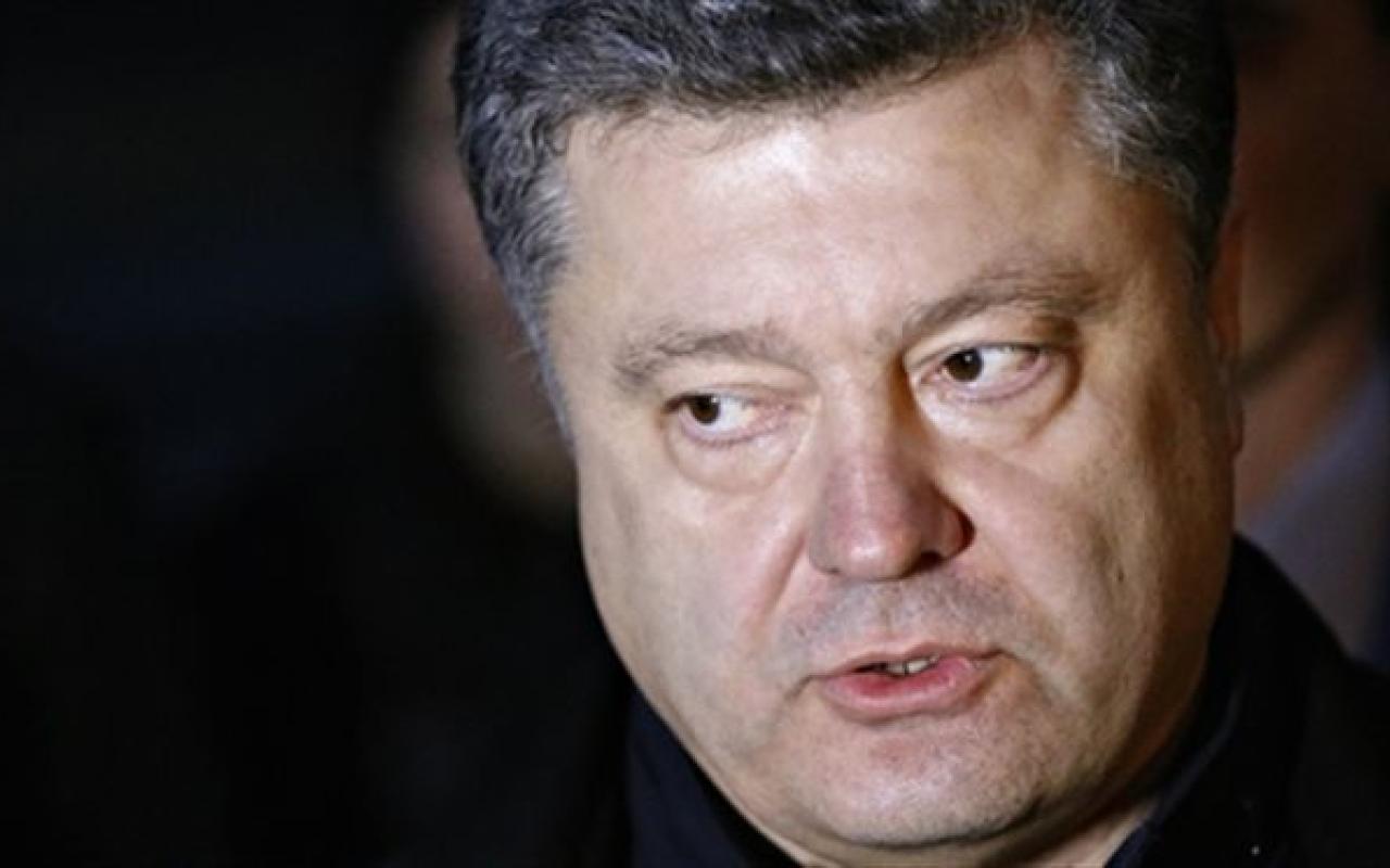 Ο πρόεδρος της Ουκρανίας υποδέχθηκε 145 στρατιώτες στο πλαίσιο ανταλλαγής με αντάρτες