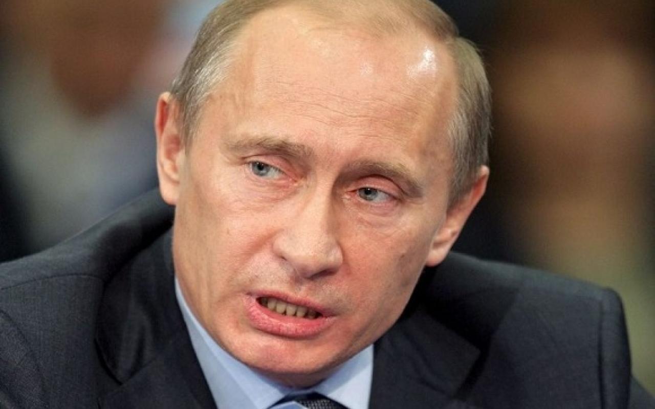 Ο Πούτιν επικύρωσε τους νόμους που εντάσσουν την Κριμαία στη Ρωσία