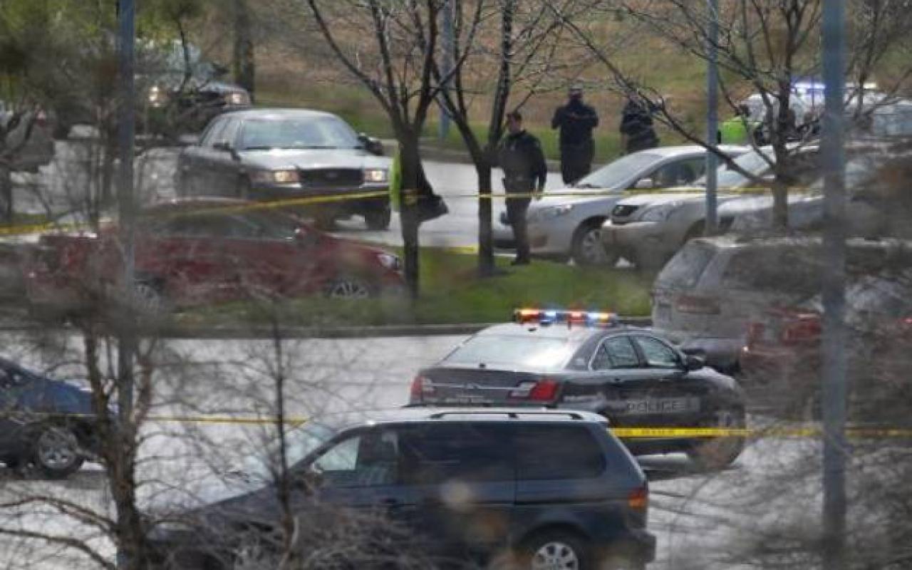 Τρεις νεκροί και ένας τραυματίας από πυροβολισμούς σε εβραϊκό κέντρο του Κάνσας