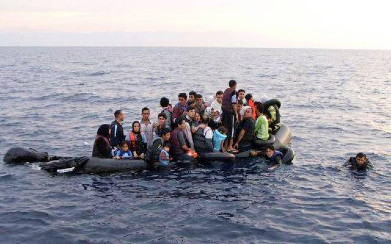 refugees-greek-sea.jpg