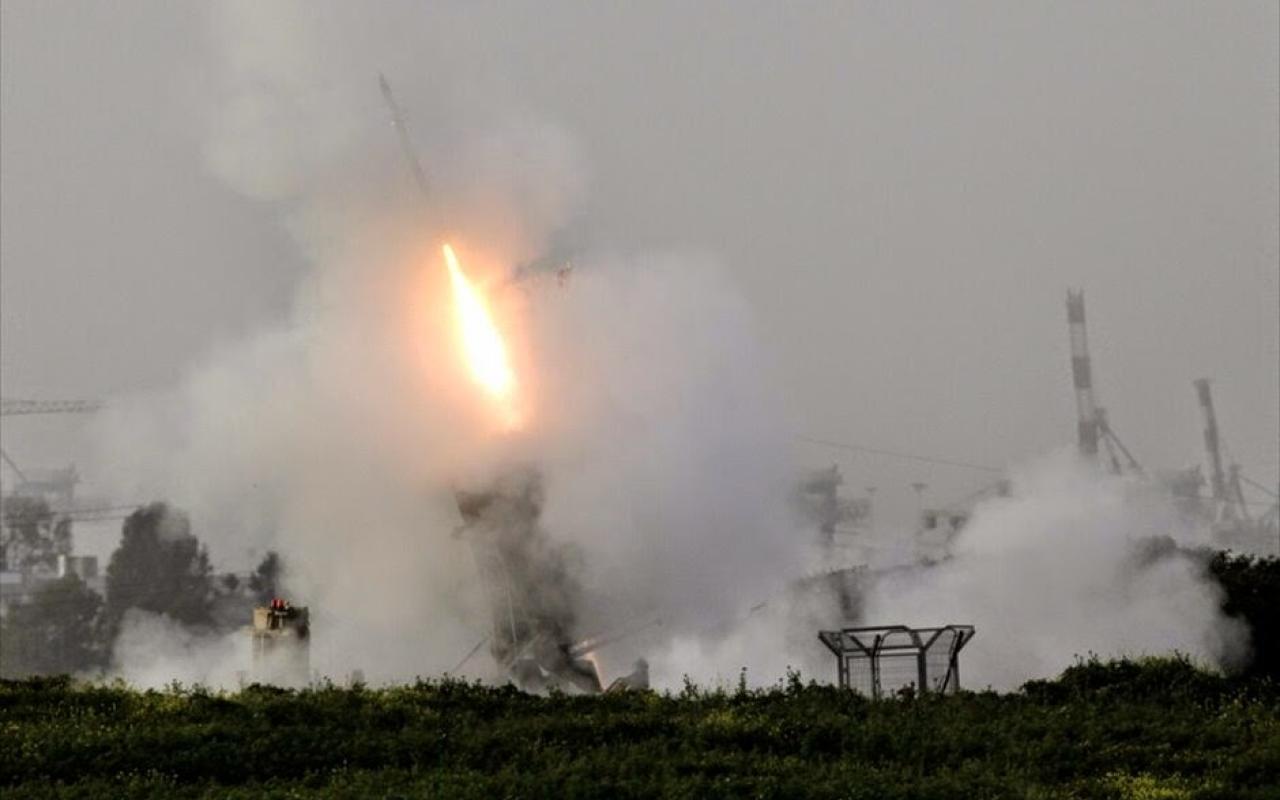 Η ισραηλινή αεροπορία σφυροκοπά τη Γάζα - Τουλάχιστον 40 Παλαιστίνιοι νεκροί και 380 τραυματίες