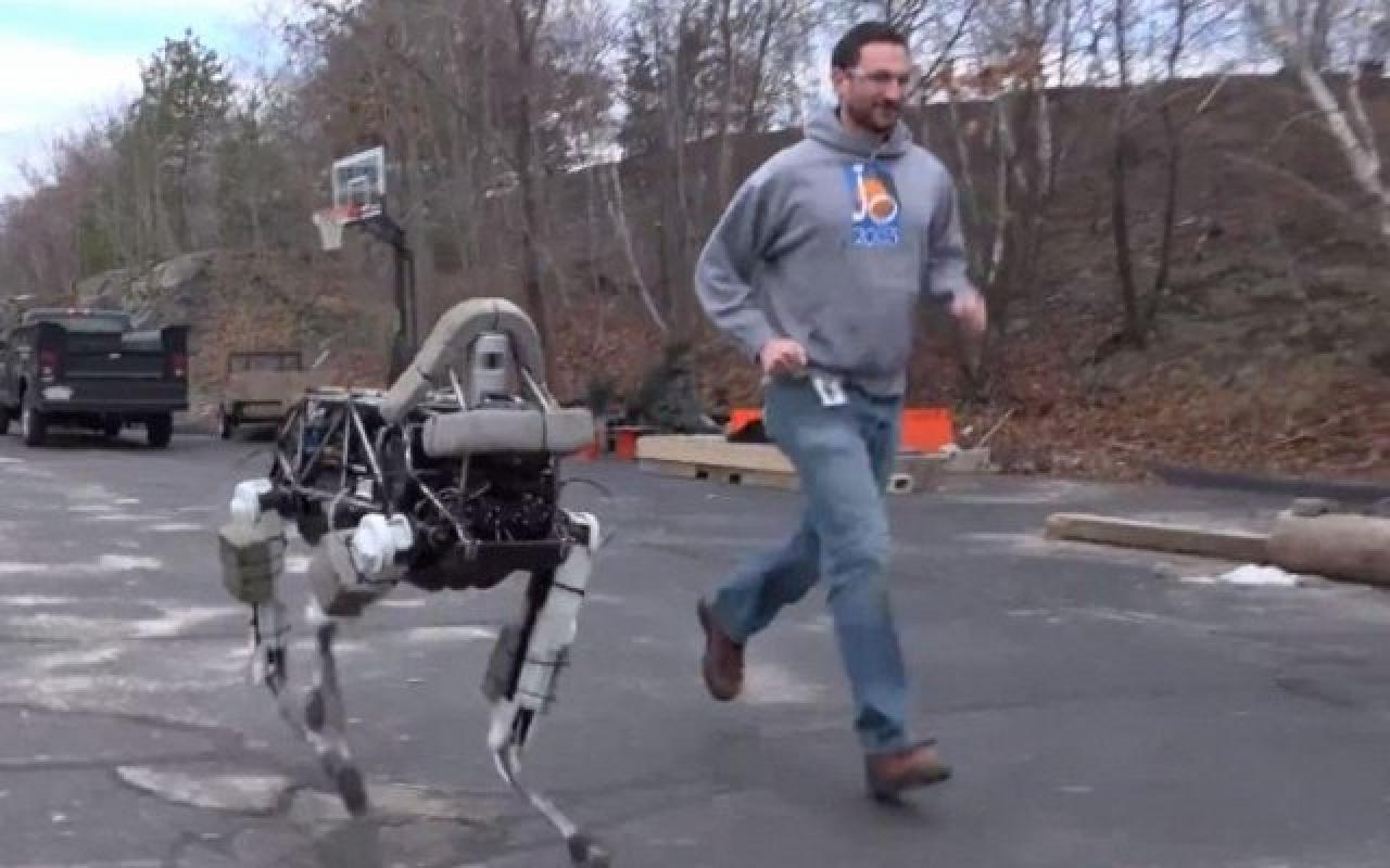 Σκύλος - ρομπότ από τη Google! 