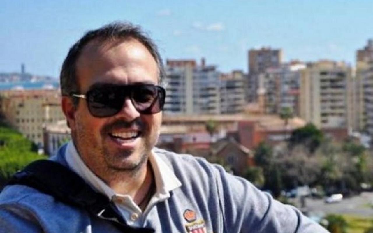 Άγνωστος ξυλοκόπησε τον δημοσιογράφο Σωτήρη Βετάκη 