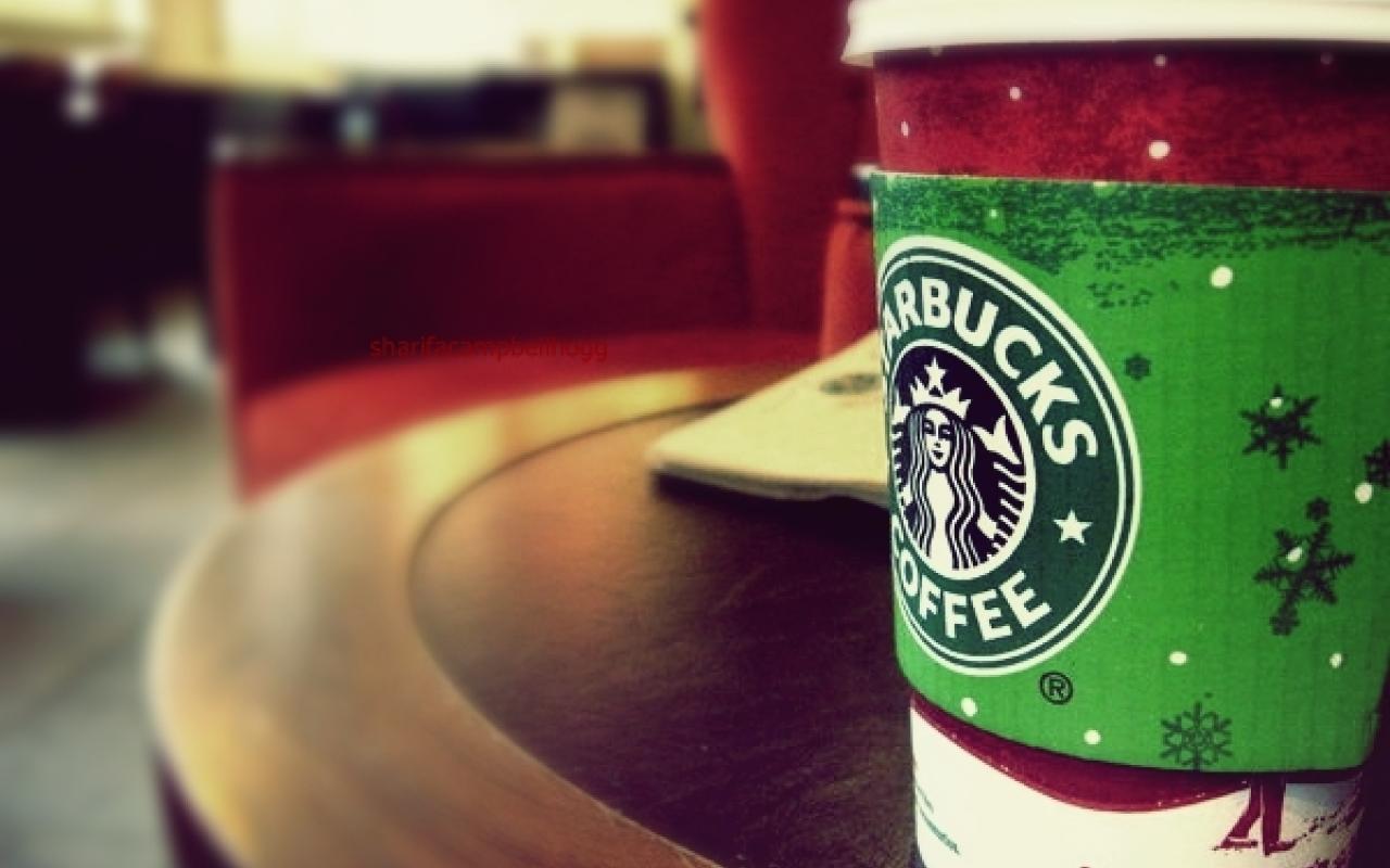 Starbucks: Παραδέχεται ότι αποθηκεύει κωδικούς από την εφαρμογή κινητών.