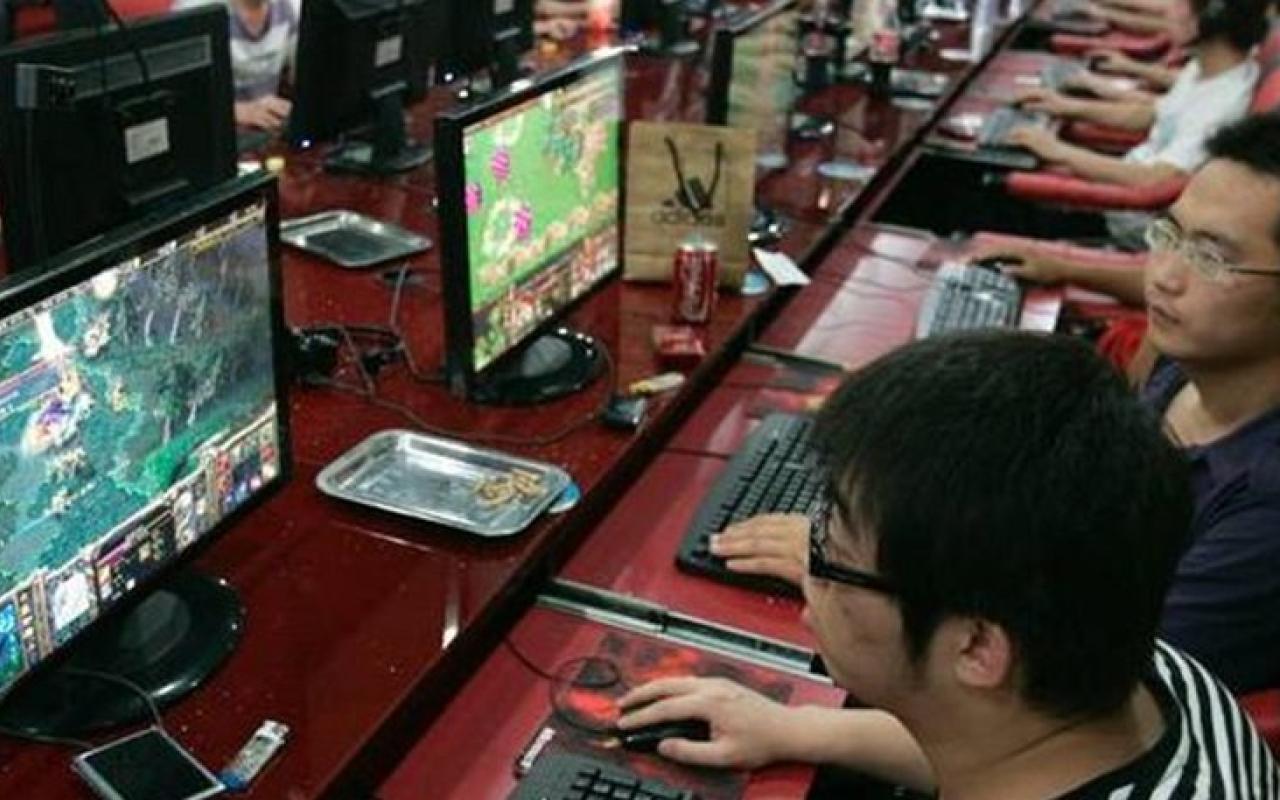 Ταϊβάν: Ήταν νεκρός για τρεις ημέρες μπροστά από έναν υπολογιστή!