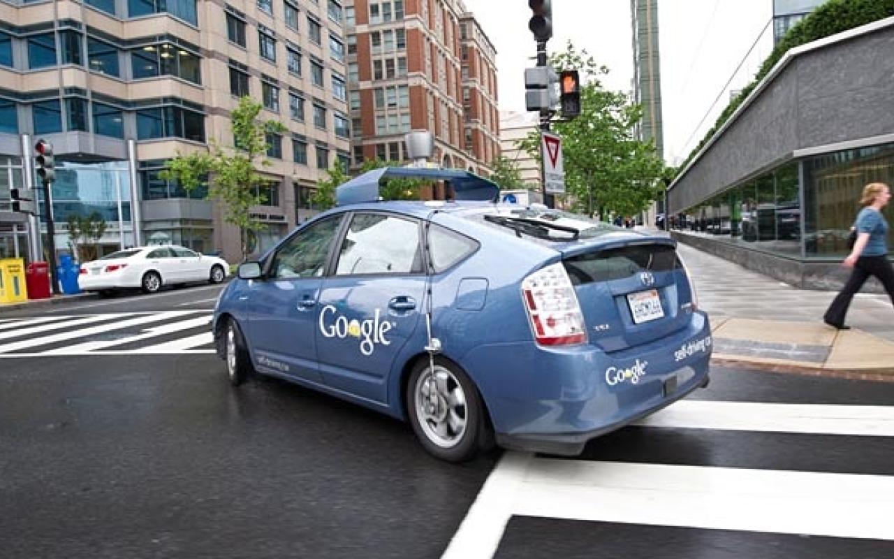 the-google-self-driving-c-011.jpg