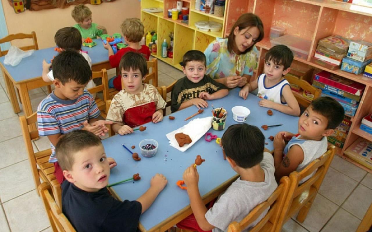 Υπεγράφη η ανανέωση των συμβάσεων σε παιδικούς και βρεφονηπιακούς σταθμούς