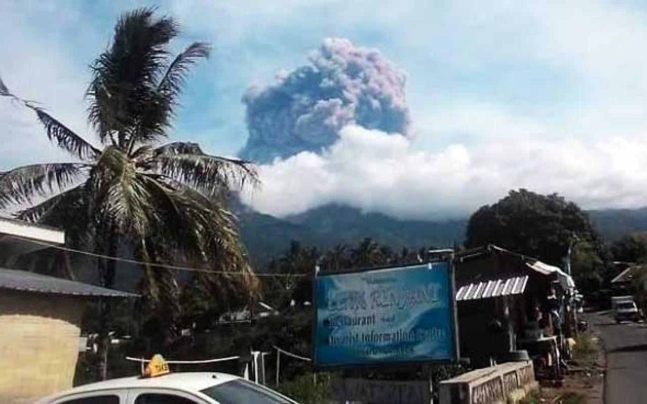 indonesian-volcano
