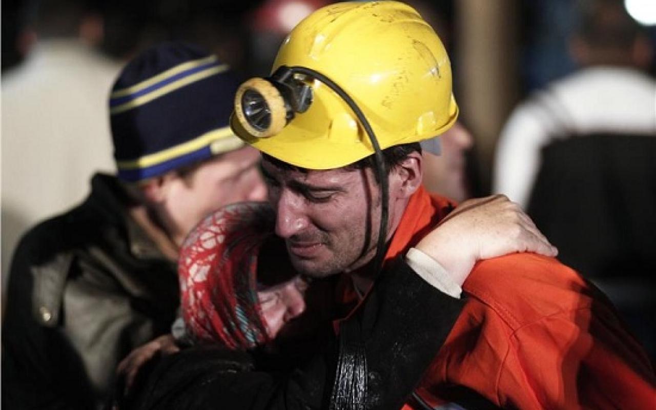 Τριήμερο πένθος στην Τουρκία μετά την τραγωδία στο ανθρακωρυχείο