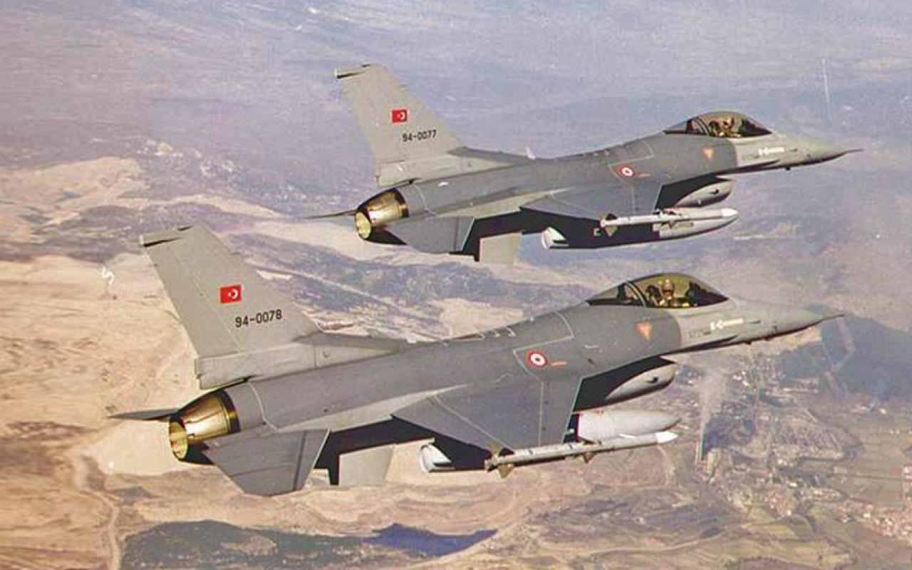 Τουρκικά  F-16 