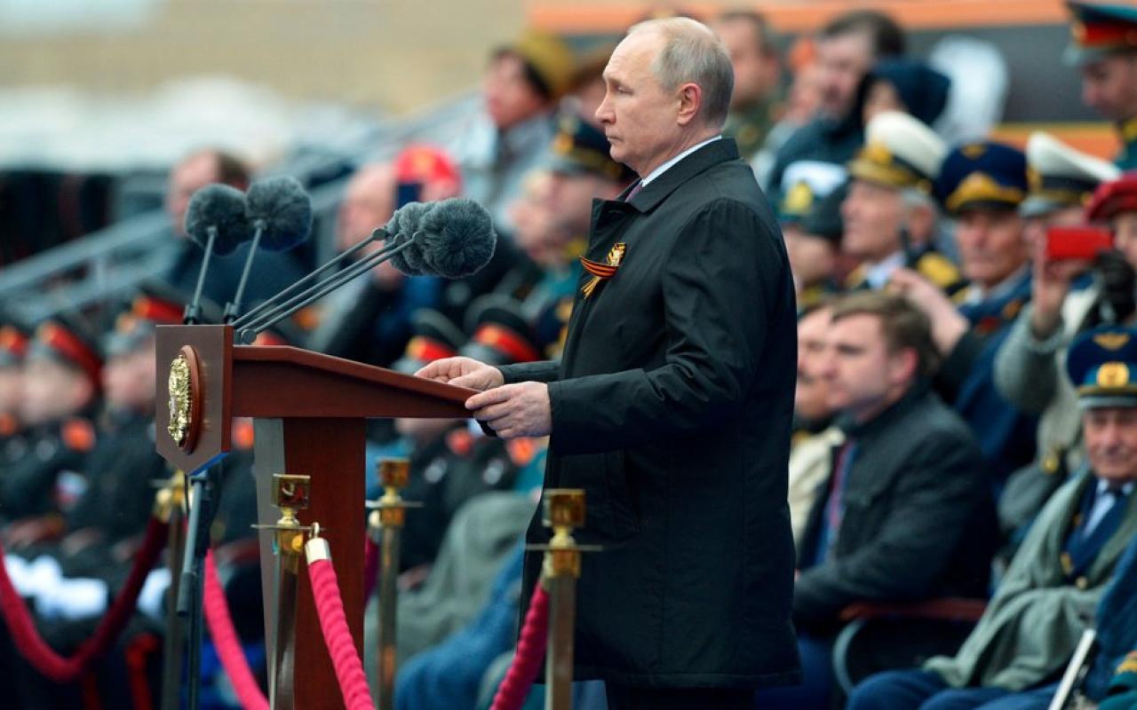 Ο Βλάντιμιρ Πούτιν στους εορτασμούς στην Κόκκινη Πλατεία