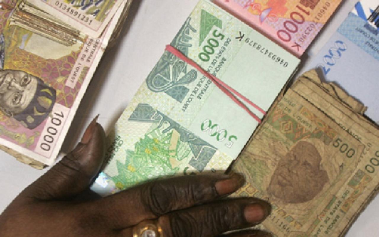 Παρελθόν γίνεται το φράγκο δυτικής Αφρικής/ Φωτογραφία: AP/ BEN CURTIS