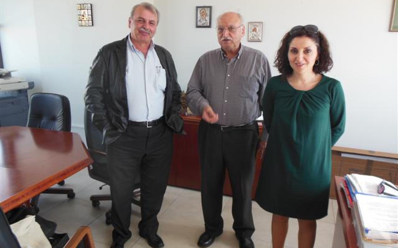 Πρωτόκολλο συνεργασίας Δ. Ηρακλείου - 7ης ΥΠΕ Κρήτης για τον ξενώνα κακοποιημένων γυναικών  