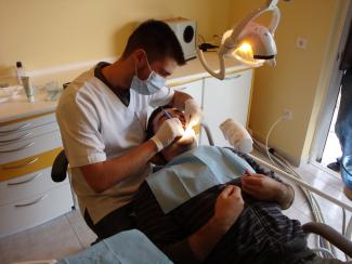 οδοντίατρος