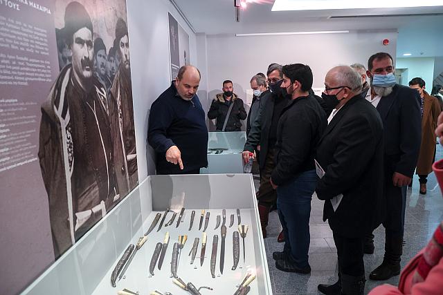 &nbsp;Η έκθεση παρουσιάζει για πρώτη φορά στο ευρύ κοινό τη συλλογή του συλλέκτη – ιστορικού Ευτύχη Τζιρτζιλάκη.