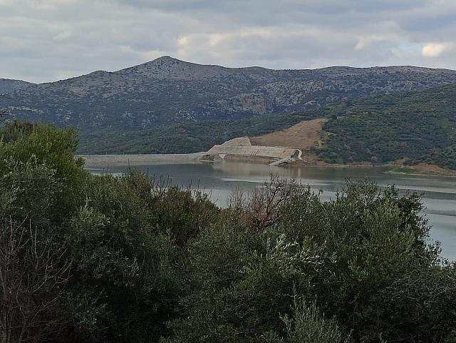 φραγμα αποσελεμη