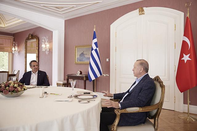 μητσοτακης ερνοταγν