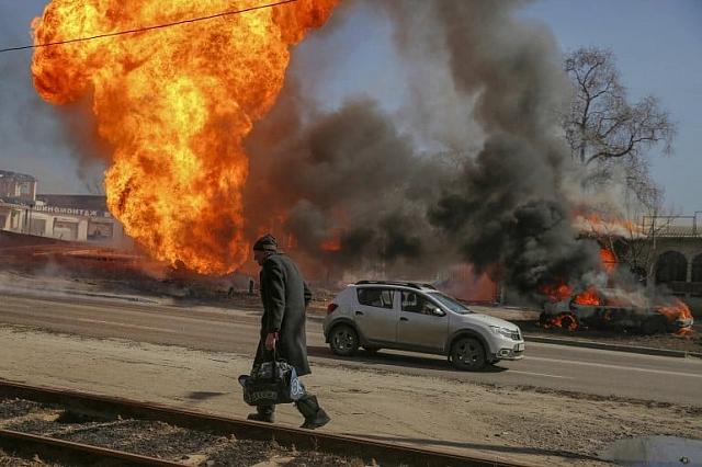 Ο ουκρανικός στρατός βομβάρδισε κατοικημένη περιοχή του Ντόνετσκ