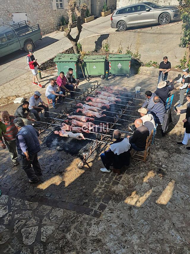 Αντικρυστό